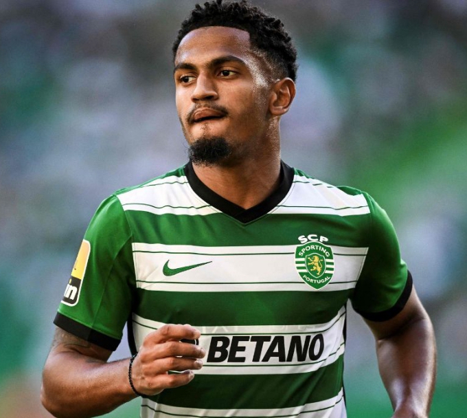 Sporting e Edwards discutem renovação