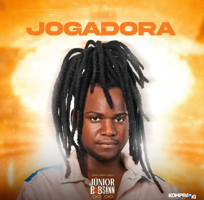 Júnior Bob Sann – Jogadora