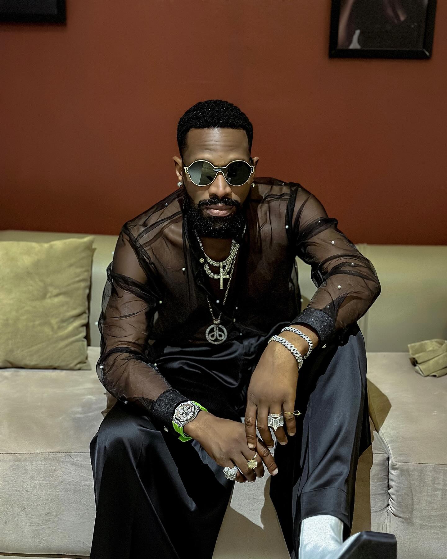 D’banj – Healer (feat. Peruzzi)